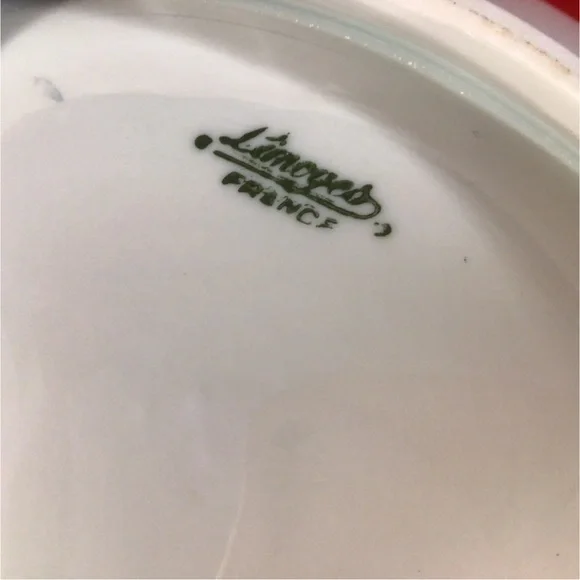 LIMOGES FRANCE DIVIDED BUTTERFLY PORCELAIN DISH - Picture 5 of 7